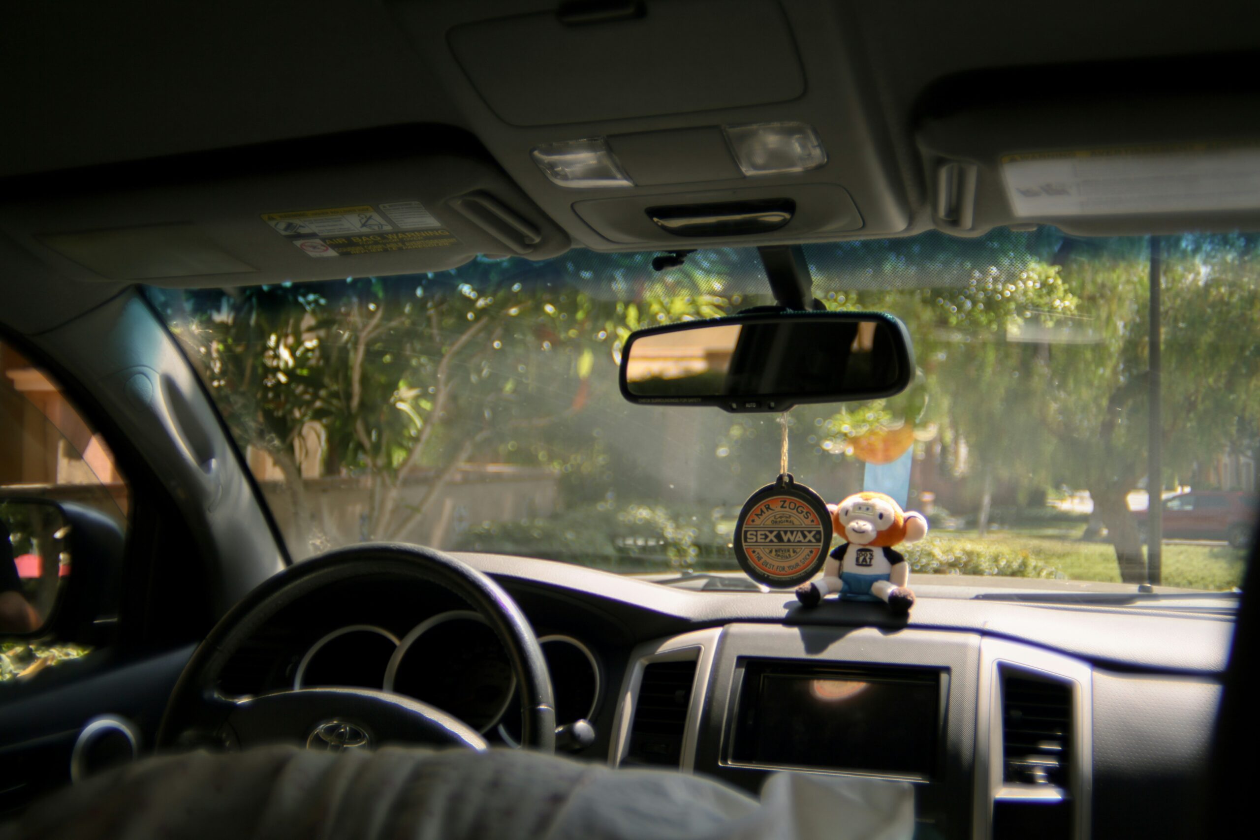 Acessórios para carro em 2025: Guia completo para escolher os itens mais úteis, seguros e de melhor custo-benefício daniel hobiera 4baom6if zc unsplash